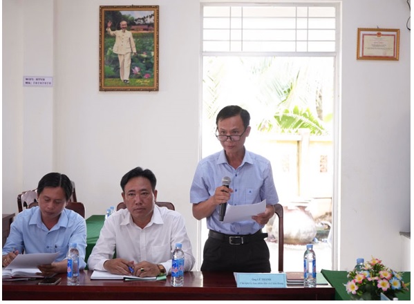 Xã Châu Hưng đón tiếp đoàn công tác UBND tỉnh Vĩnh Long do bà Nguyễn Thị Quyên Thanh- Tỉnh ủy viên, Phó Chủ tịch UBND tỉnh làm trưởng đoàn đến thăm và làm việc tại UBND xã